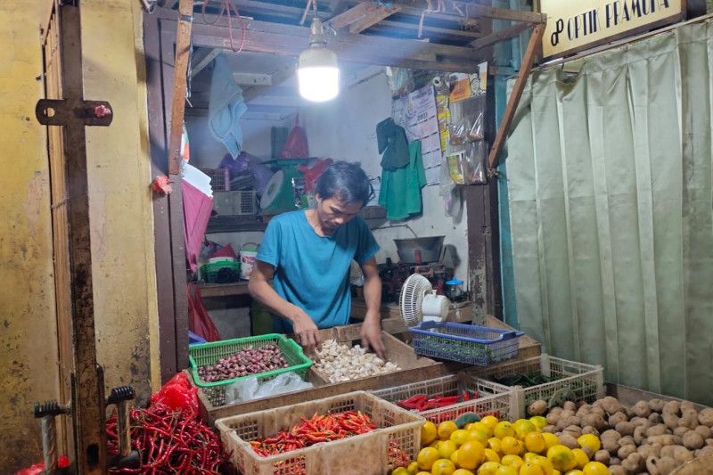Daftar Harga Bahan Pangan di Pasar DKI yang Harganya Tinggi