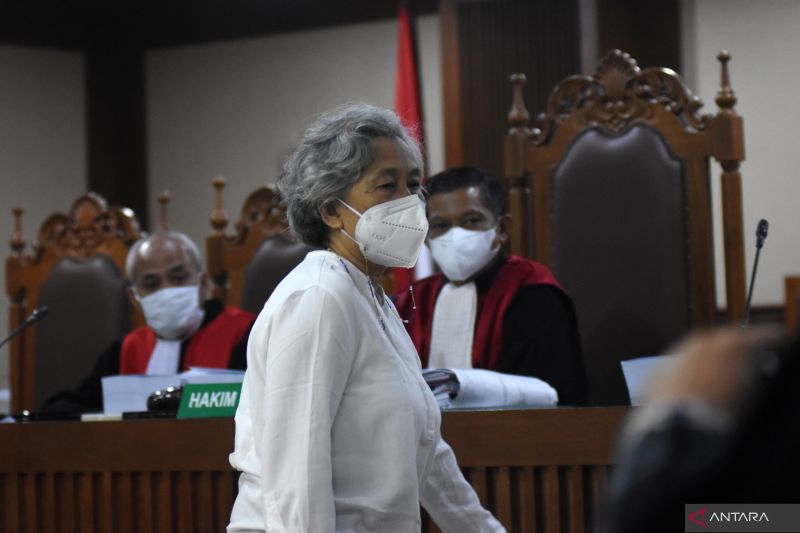 Eks PNS Kementerian ESDM Dituntut 4 Tahun 3 Bulan Penjara