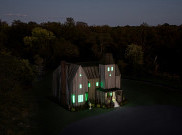 Menjelajahi Mansion Mencekam Delia Deetz dari ‘Beetlejuice Beetlejuice’