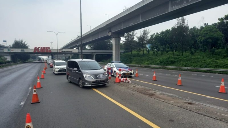 Rest Area Tol Jakarta-Cikampek Bakal Dibuka Tutup untuk Urai Kepadatan
