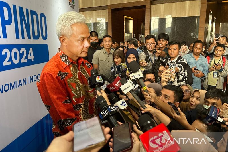 PDIP: Penerus Jokowi Bukan Prabowo, Tapi Ganjar-Mahfud