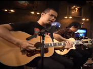 Ahmad Dhani Manggung Di Acara Pernikahan, Warganet Nyinyir