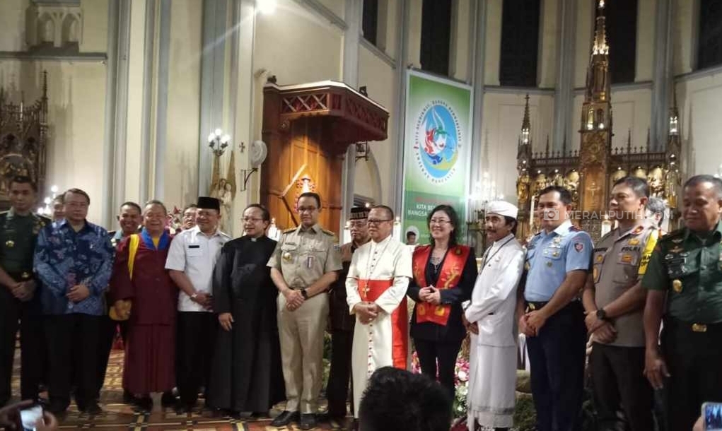 Momen Natal, Anies Ingatkan Keberagaman dan Persatuan