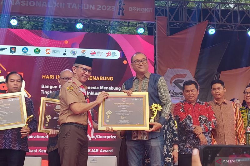 Jumlah Tabungan Pelajar Saat Ini Bisa Biayai Pembangunan 600 Kilometer Jalan Tol