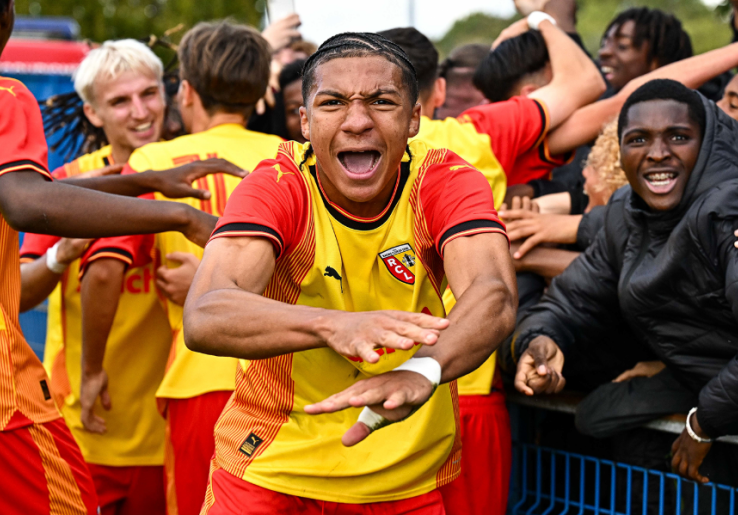 Ismaëlo Ganiou: Tembok Kokoh RC Lens yang Siap Diboyong Zinedine Zidane ke Timnas Prancis