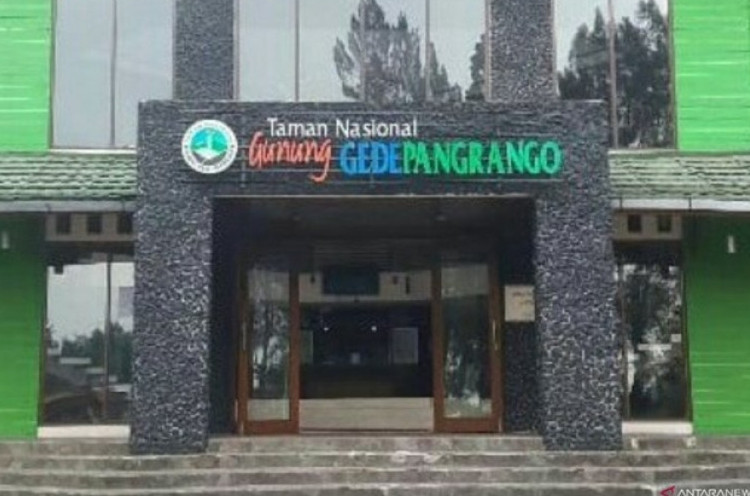 Pendakian Gunung Gede-Pangrango Kembali Dibuka