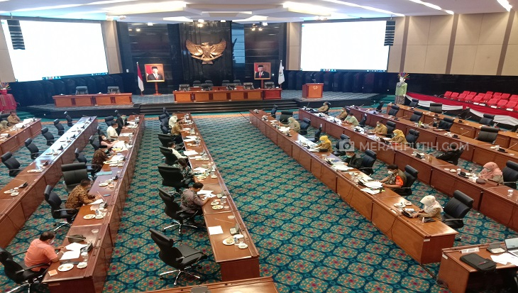 Prioritaskan KBN Ketimbang APBD, Pengamat Duga DPRD DKI Lagi Kejar Proyek
