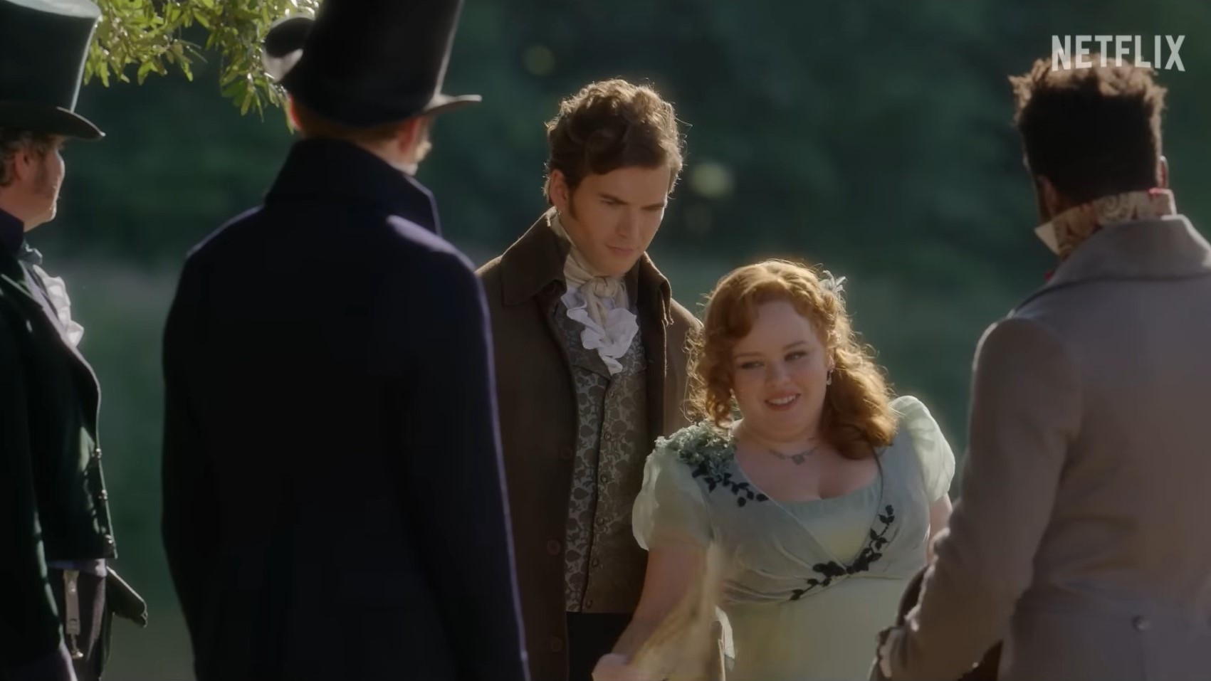 Persahabatan Colin dan Penelope Kian Erat di Trailer Bridgerton 3
