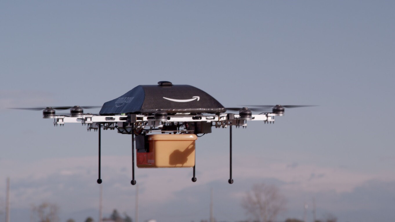 Amazon Mulai Pengiriman Satu Jam Sampai dengan Drone 
