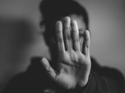 Setop Enggak Enakan Sama Orang Lain, Waktunya Ganti Status 