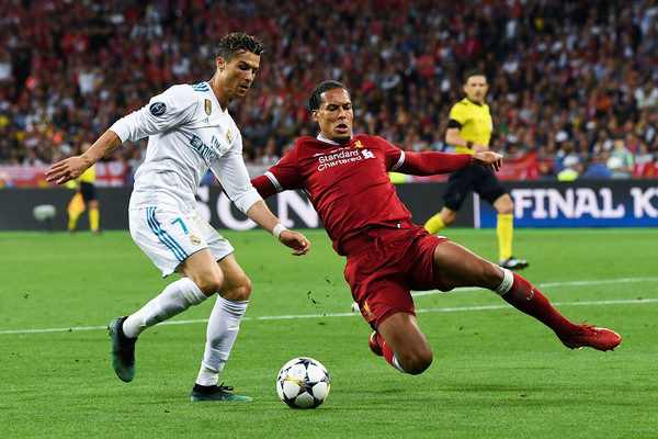 Real Madrid Persilahkan Cristiano Ronaldo Pergi