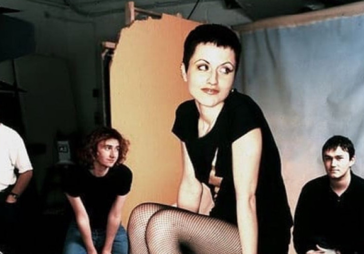 Persembahan untuk Ulang Tahun ke-50 Mendiang Dolores O’Riordan