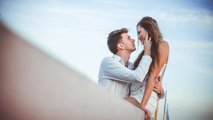 Tak Mesti Kasih Cokelat, 3 Hal Ini Sangat Romantis di Hari Valentine