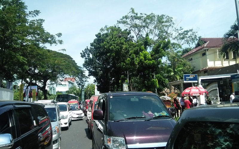  Kampanye Akbar Jokowi-Ma'ruf, Arus Lalin Kawasan GBK Macet Parah