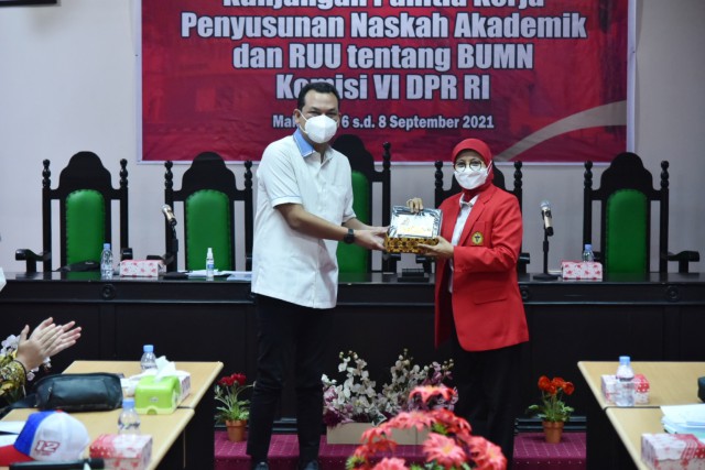 Panja RUU BUMN. (Foto: dpr.go.id)