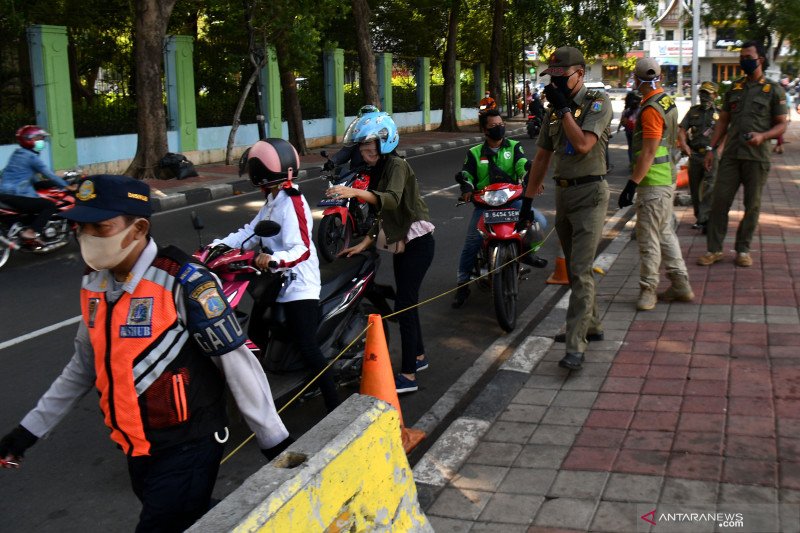 PSBB Masa Transisi di DKI Dinilai Percuma Jika Pengawasan Kerap Kendor