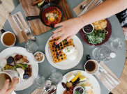 Jangan Asal Makan dan Minum, Ketahui Dulu Pola Buka Puasa yang Sehat Ini