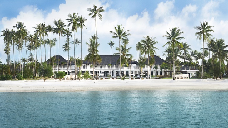 Menikmati Keindahan Pantai Sambil Bermain Golf di The Sanchaya