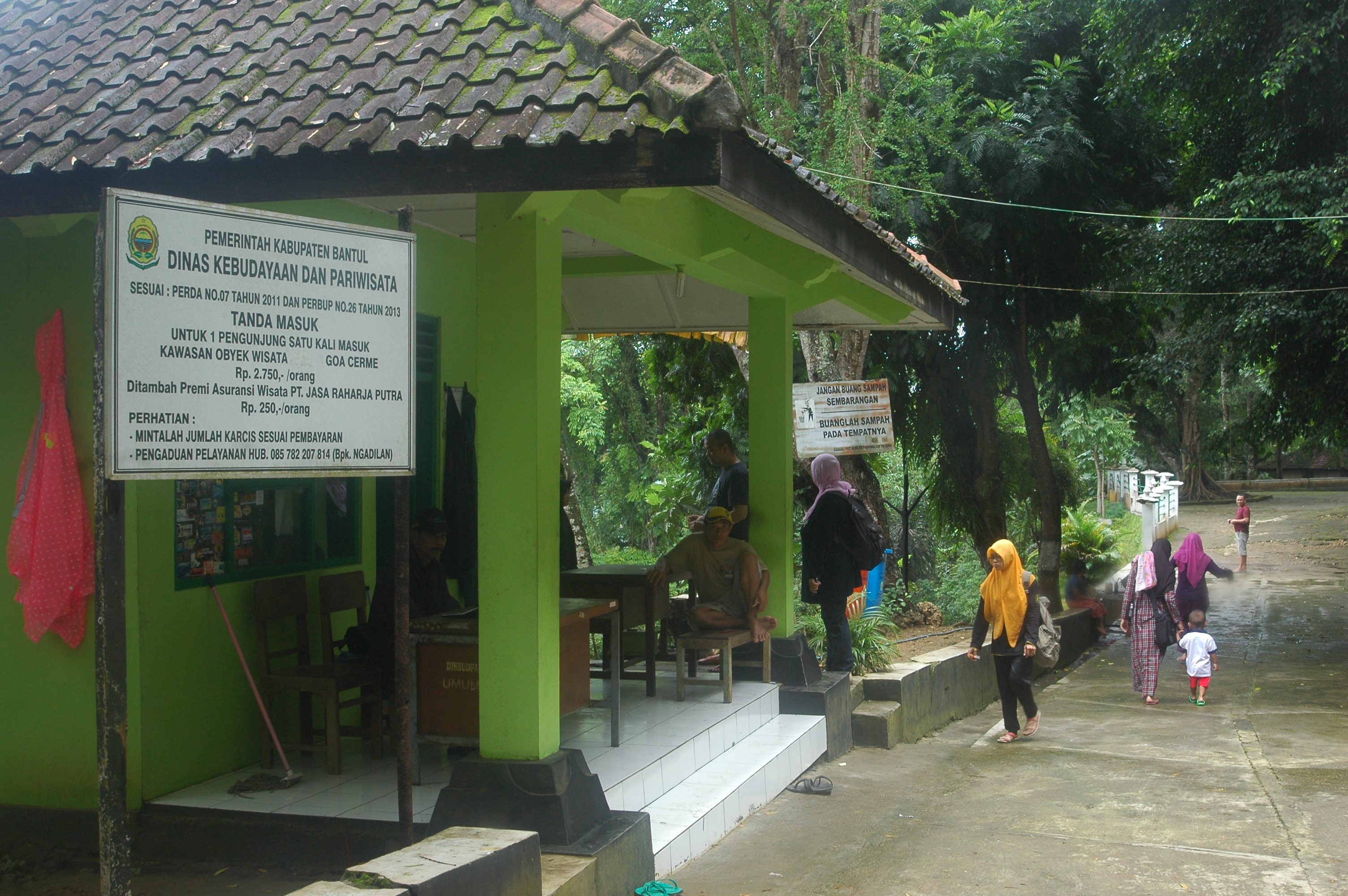 Goa Cerme, di Dusun Srunggo, Imogiri, Bantul, DI Yogyakarta