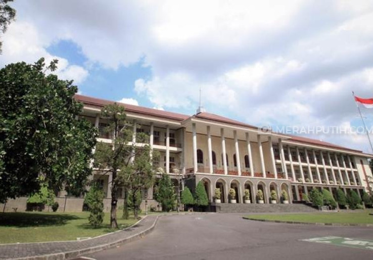 UGM Terpilih Jadi Universitas Terbaik di Indonesia Versi 4ICU