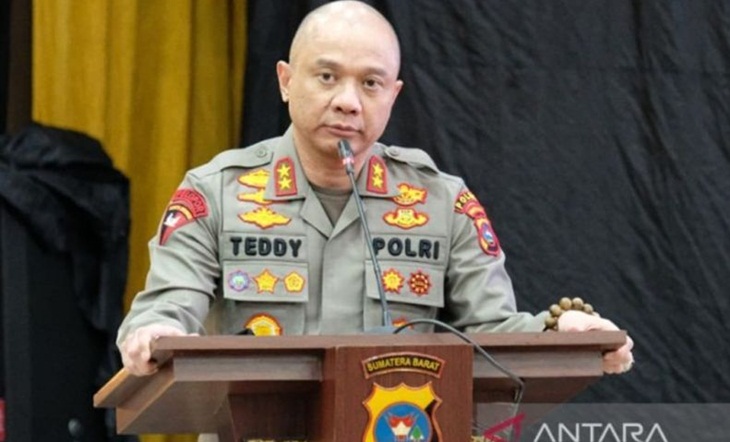 Polisi Batal Periksa Irjen Teddy Minahasa