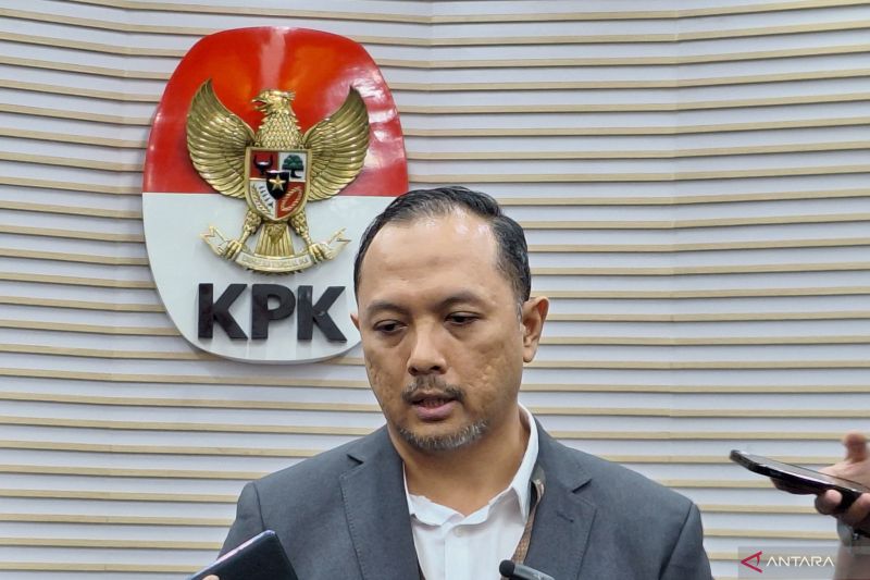 Sidik Korupsi Bansos Presiden, KPK Periksa 2 ASN Kemensos