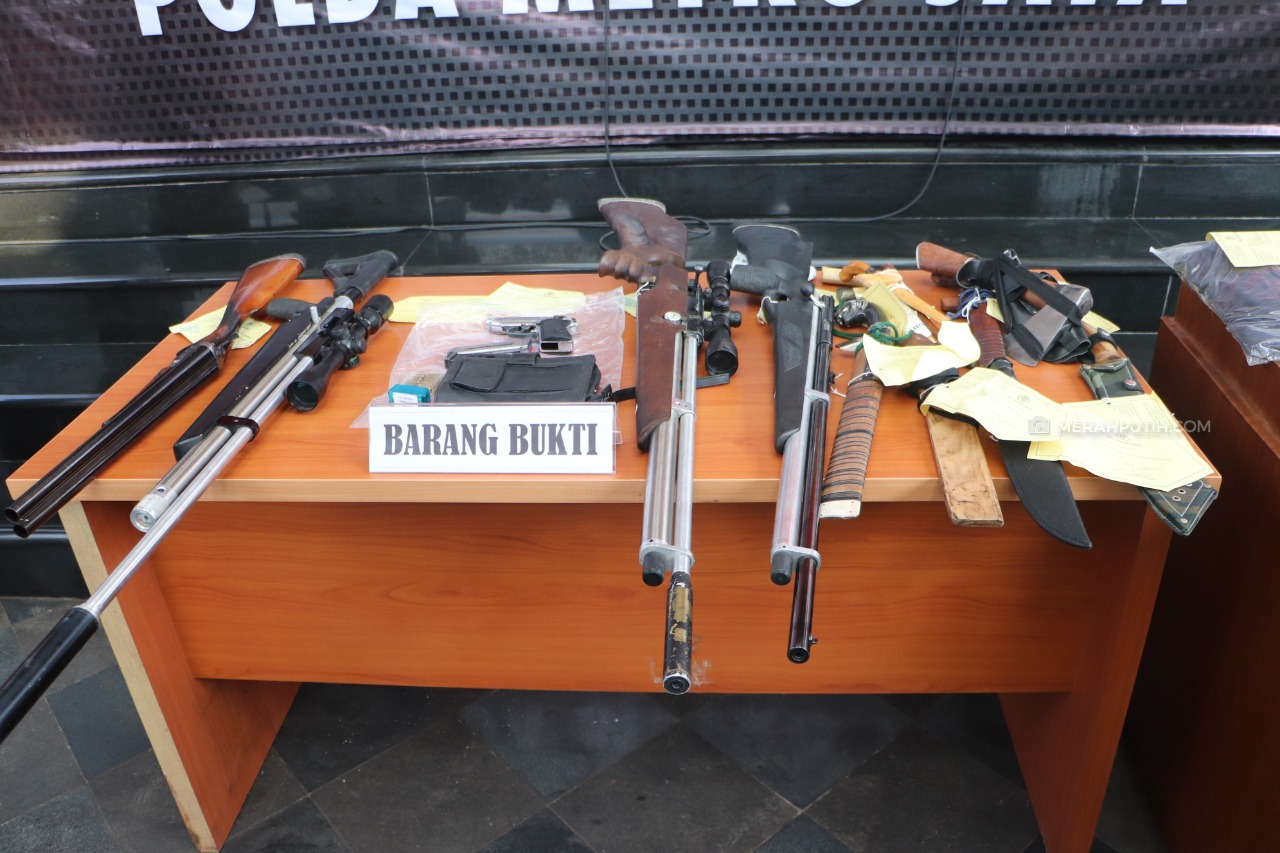 Otak Pembunuhan Bos Kapal Pura-Pura Kesurupan Saat Diperiksa Polisi