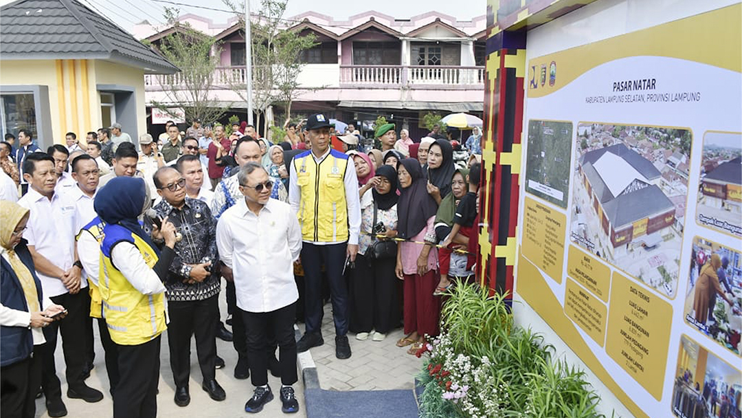 Menteri Zulhas Resmikan Pasar Natar, Harapakan Peningkatan Ekonomi Lampung