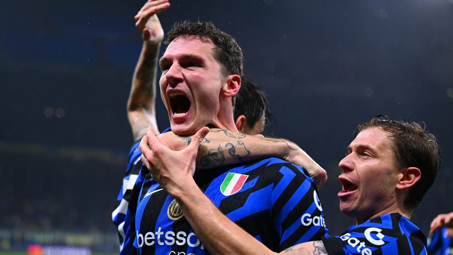 Jelang Lawan Barcelona, Inter Milan Kehilangan Benjamin Pavard