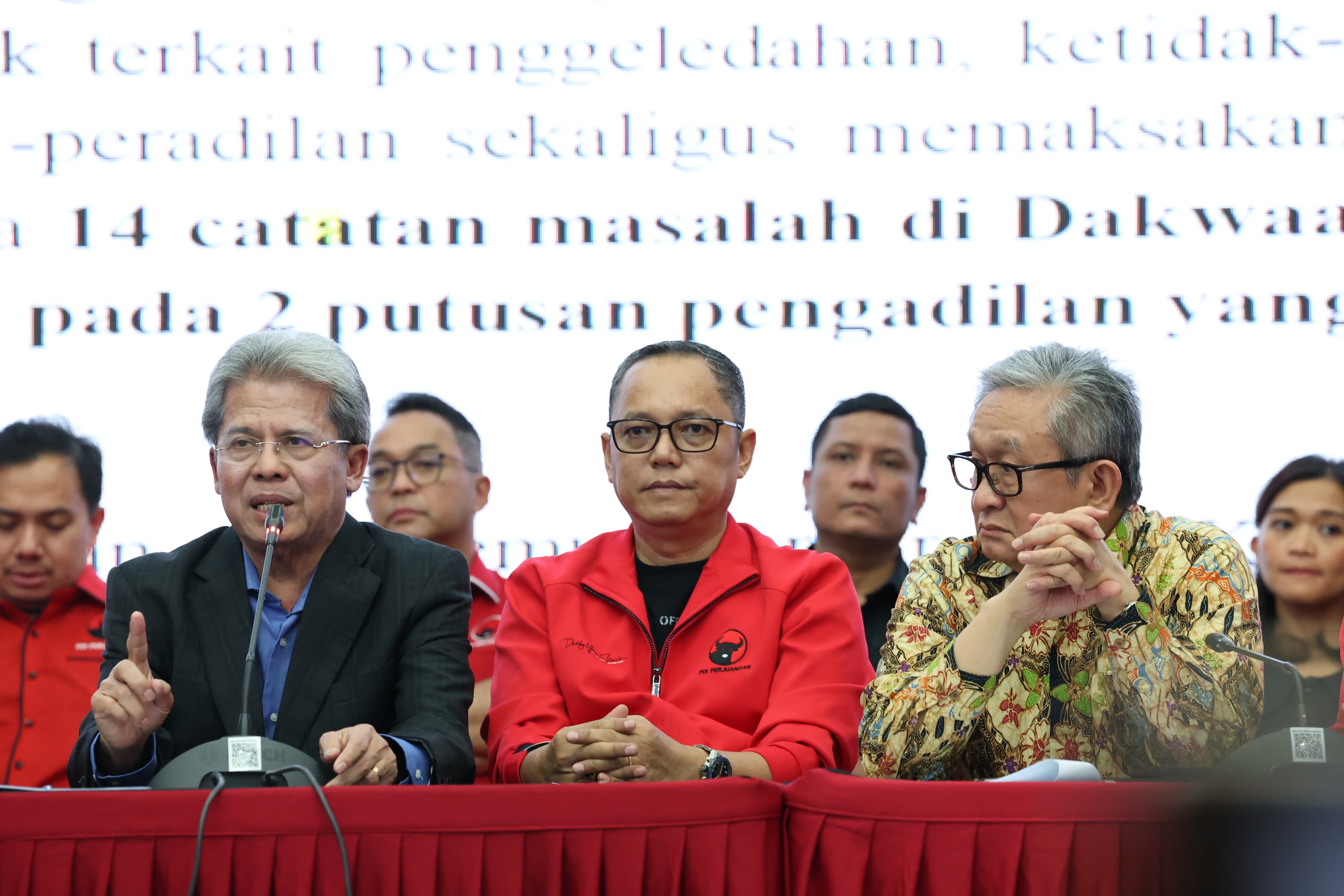PDIP Ungkap Ada Utusan yang Minta Hasto Mundur dari Sekjen dan Jangan Pecat Jokowi