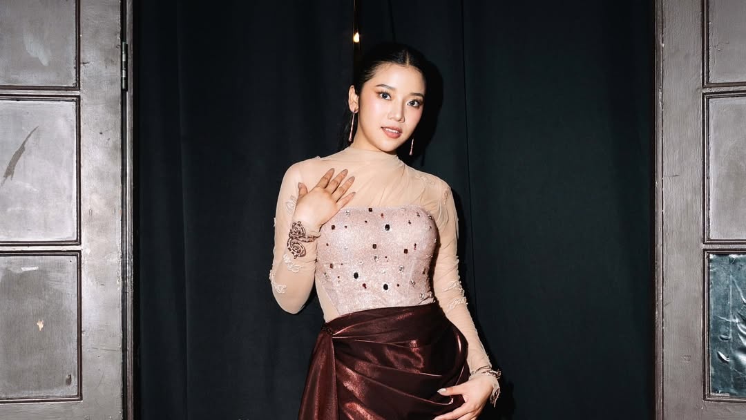 Diciptakan Mario G Klau, “Dirimu Yang Dulu” Hadirkan Nuansa Melankolis Lewat Karakter Vokal Anggis Devaki yang Kuat, Simak Liriknya