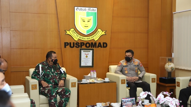 Kadiv Propam Polri Temui Danpuspom TNI AD