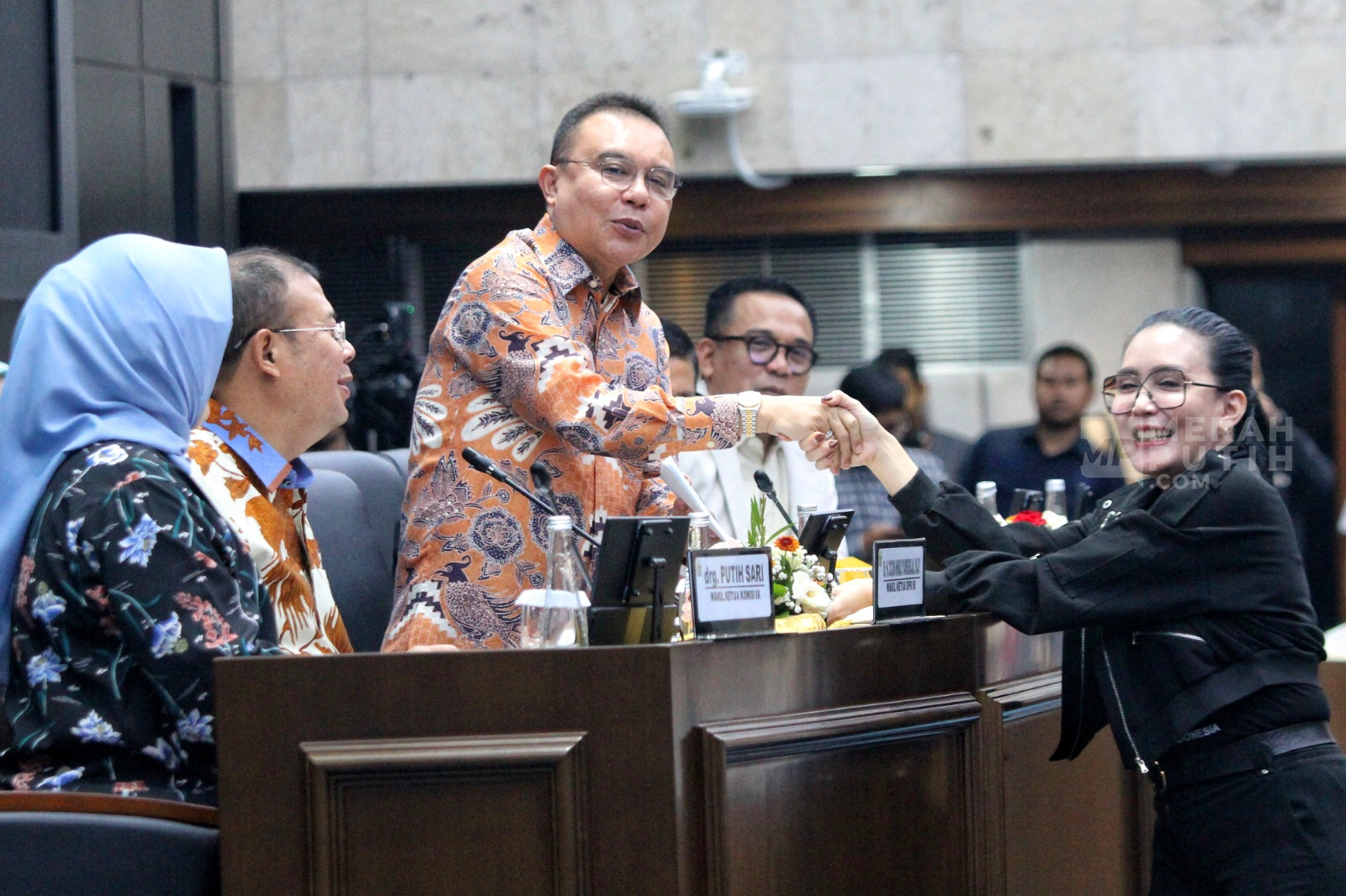 Audiensi Pimpinan DPR dengan Serikat Buruh Bahas RUU Ketenagakerjaan