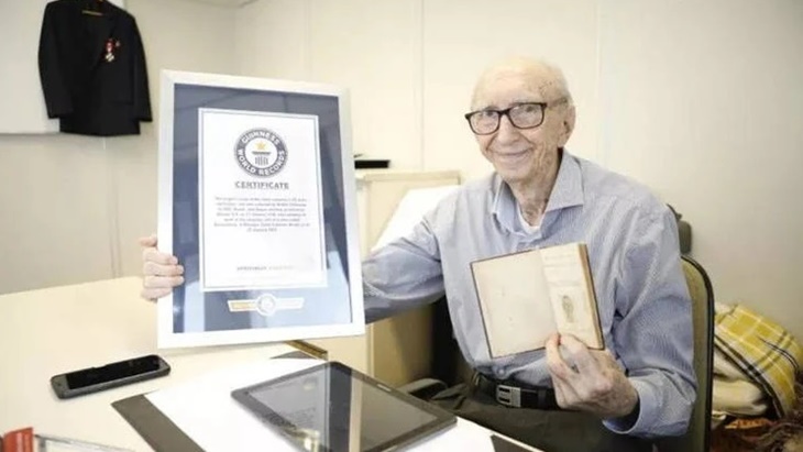 Karyawan Paling Loyal di Dunia, Bekerja di Perusahaan Selama 84 Tahun