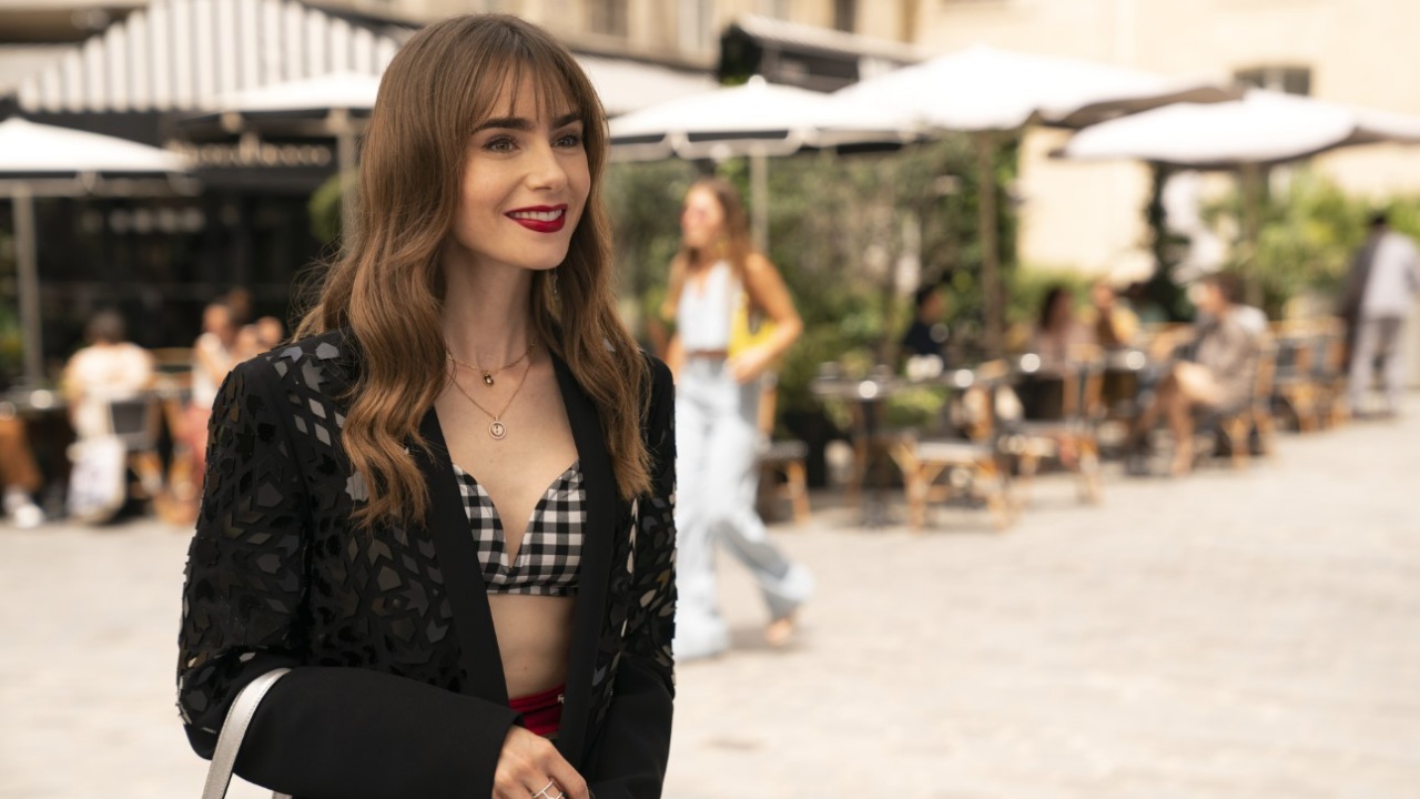 Pakaian Syuting 'Emily in Paris' Dijual, Tiktok Kolaborasi dengan Google Lens