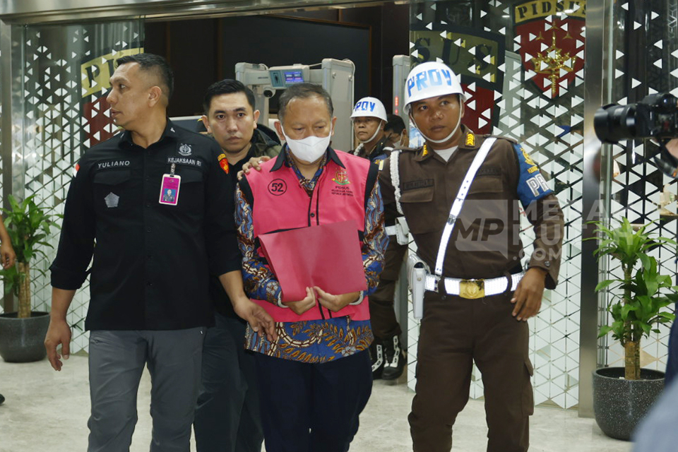 Kejaksaan Agung Tetapkan 11 Orang Tersangka Terkait Kasus Manipulasi Ekspor CPO jadi POME