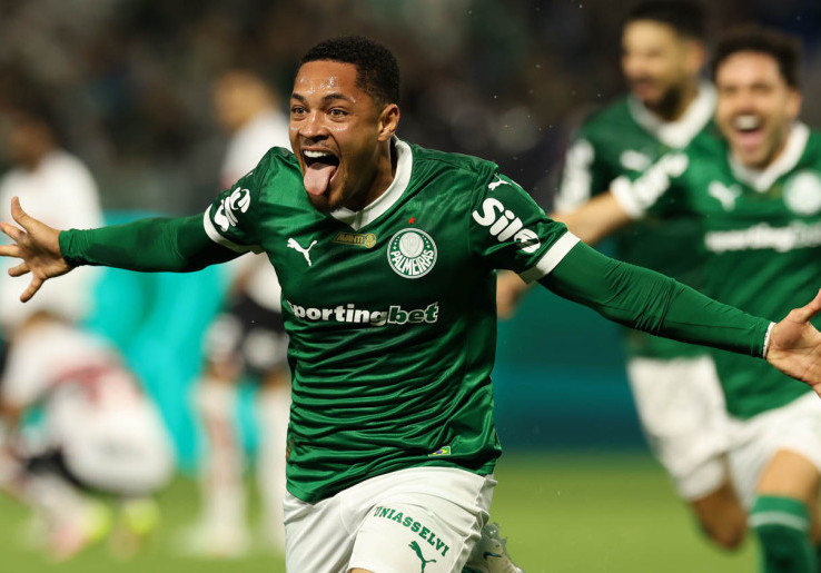 Mantan Wonderkid Barcelona Terancam Skorsing 10 Laga, Gara-gara Unggahan di Media Sosial