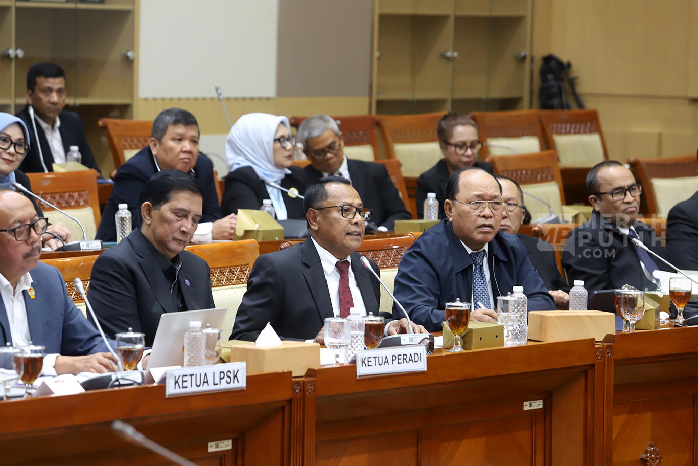 Masa Reses Komisi III DPR Gelar RDPU dengan Ketua LPSK dan DPN Peradi Bahas RUU KUHP 