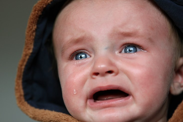 bayi nangis