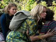 Emily Blunt Jadi Pundak Keluarga dalam Keheningan ‘A Quiet Place II’