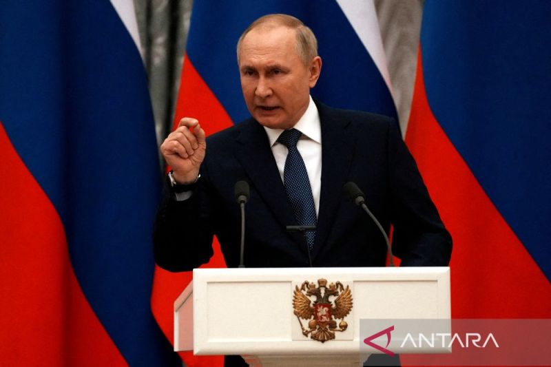 [HOAKS atau FAKTA] Putin Kirimkan Penembak Jitu Basmi Penimbun Minyak Goreng di Indonesia