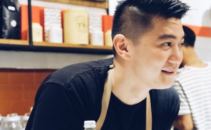 Ada beberapa kiat menjalani bisnis kuliner dari chef Arnold. (Foto: Instagram/arnoldpo)