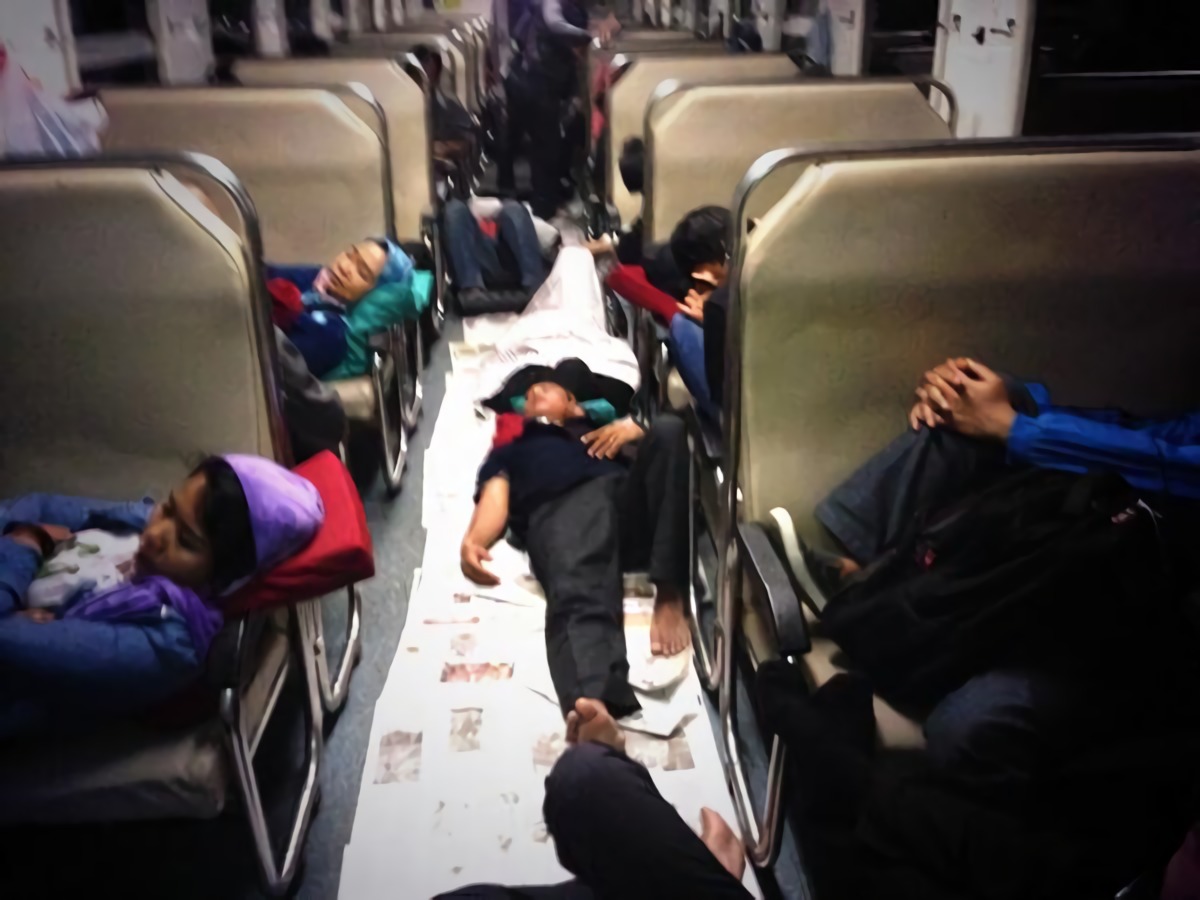 Dulu dan Sekarang, Perjalanan Mudik Naik Kereta Kini Lebih Nyaman