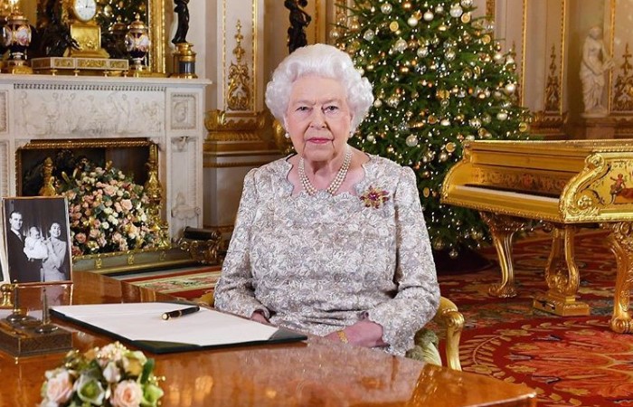 Anak Pangeran Harry dan Meghan Markle Kabarnya Tidak Bergelar Pangeran atau Putri