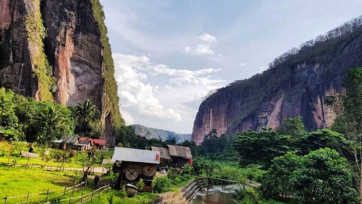 Tawarkan Lukisan Alam Eksotis, Lembah Harau Jadi Wisata Favorit di Payakumbuh