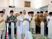 Prabowo Nyekar dan Datangi Keluarga Habib Ali Kwitang Sababat Bapaknya