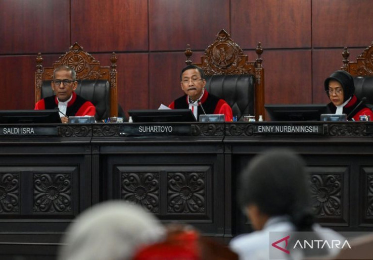 Mahkamah Konstitusi Putuskan Tidak Terima Seluruh Gugatan Diskualifikasi Gibran Karena Ijazah 