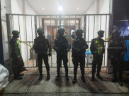 Penggeledahan Berakhir, Bekas Kantor FPI Dipasang Garis Polisi