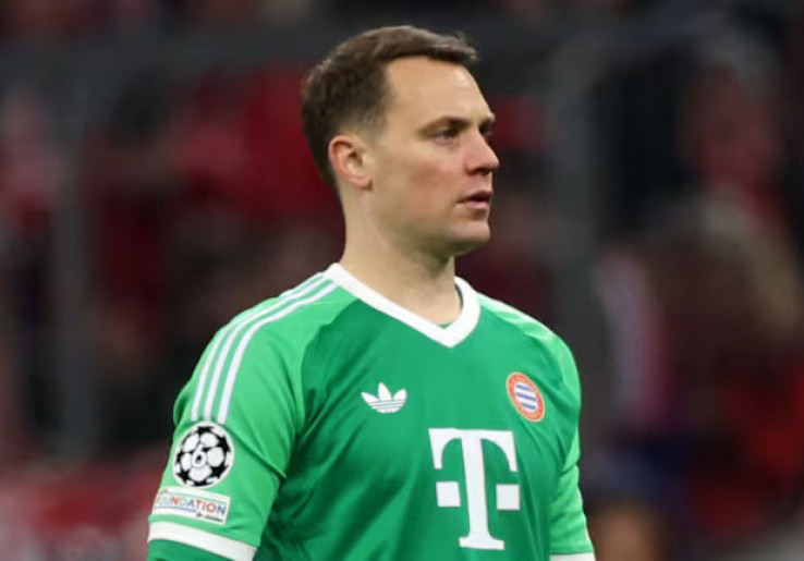 Dipastikan Absen akibat Cedera, Fans Suruh Manuel Neuer Pensiun