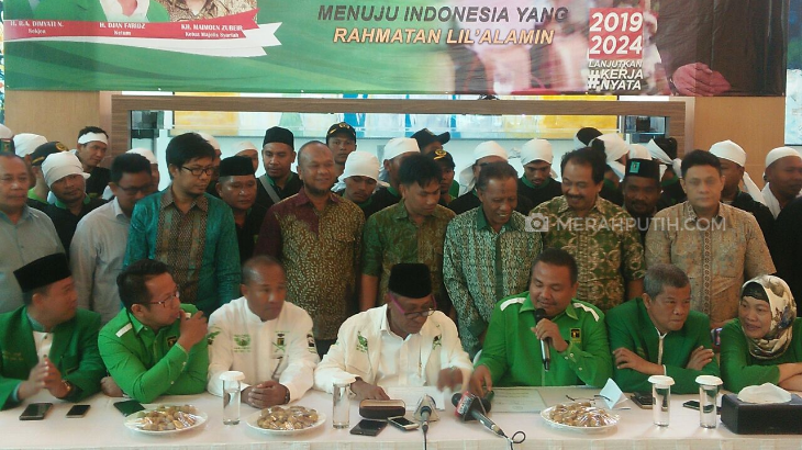 Romahurmuziy Dituding Sewa Preman Bayaran untuk Rebut Kantor DPP PPP